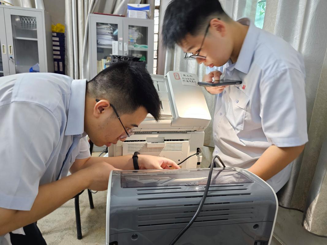 修電腦也能進部委?揭秘'意外錄用'背后的三種可復制能力